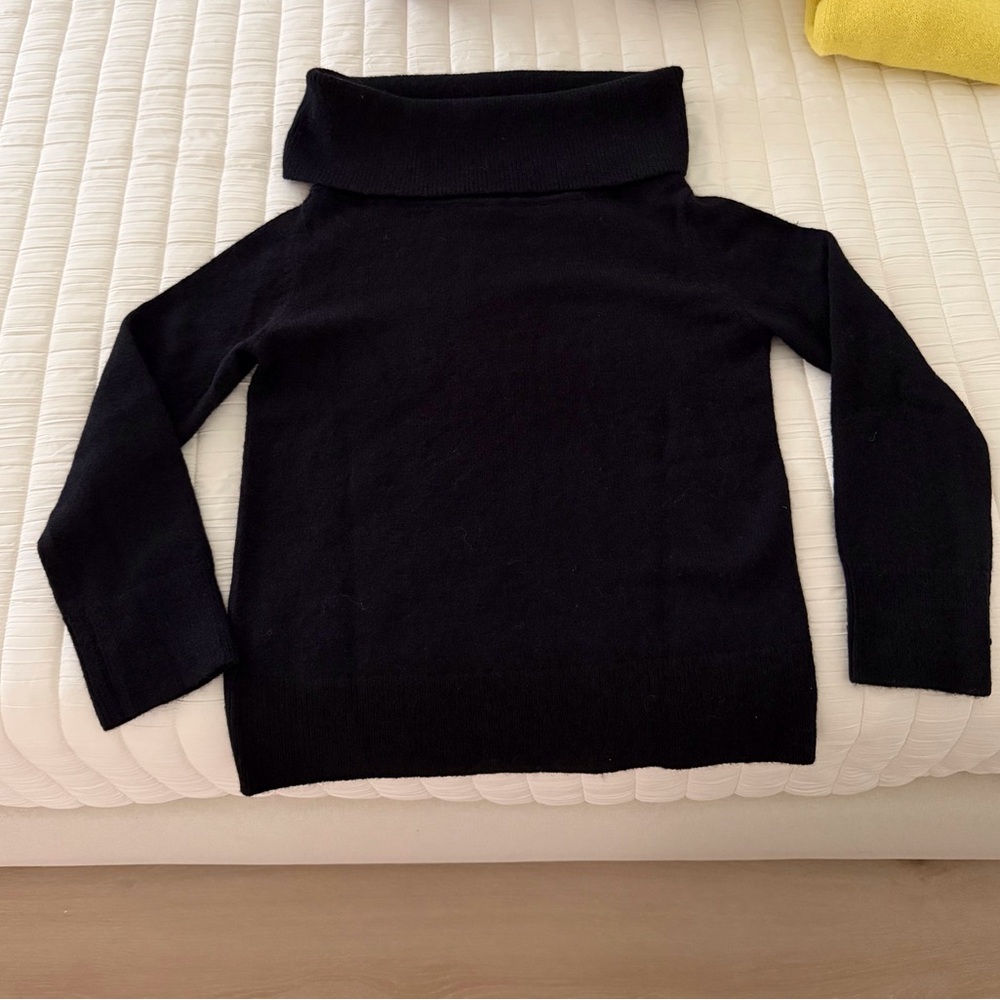 COS Black wool alpaca blend Off-Shoulder Sweater